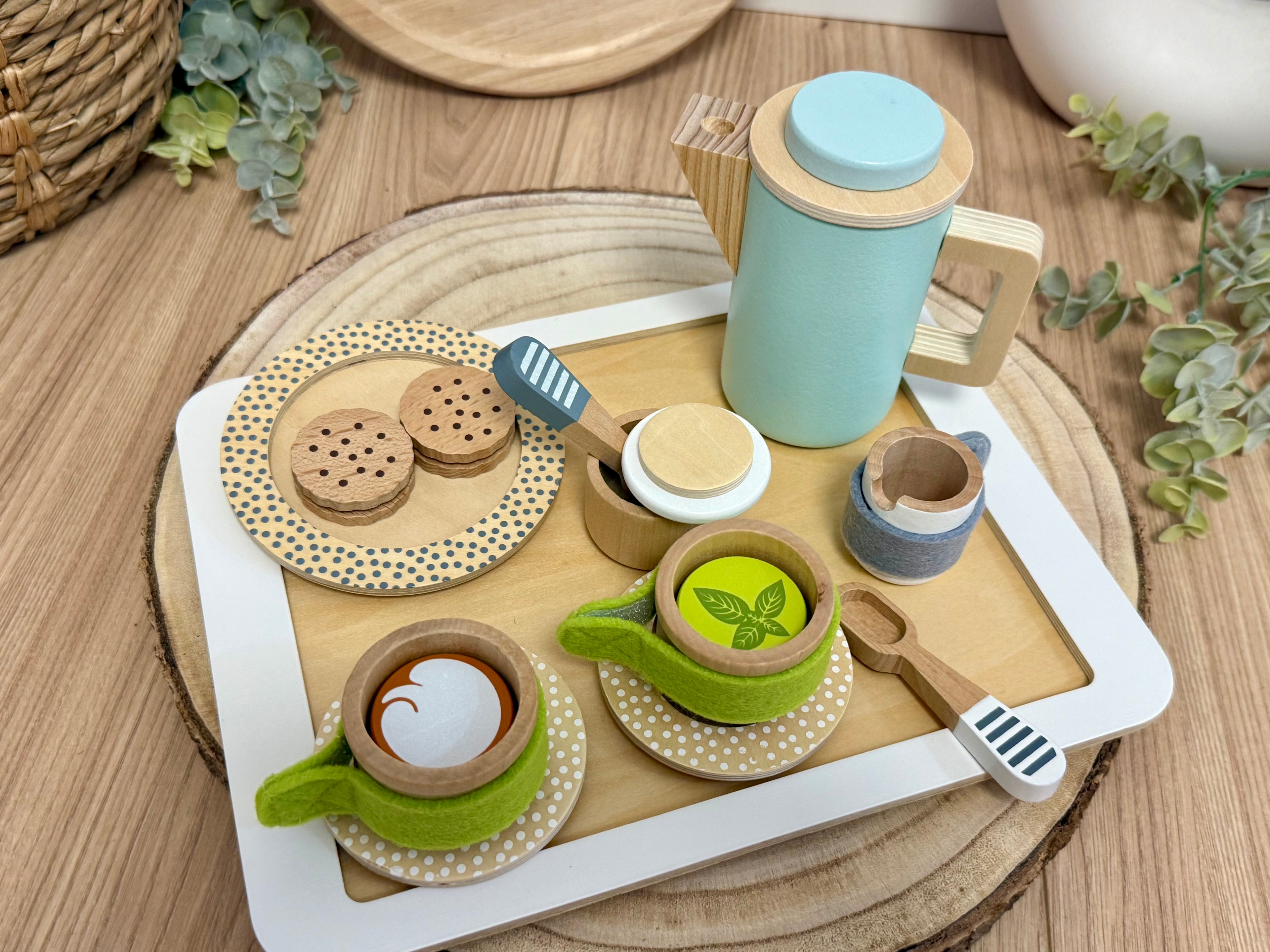 Kaffee- und Teeset Kinderküche
