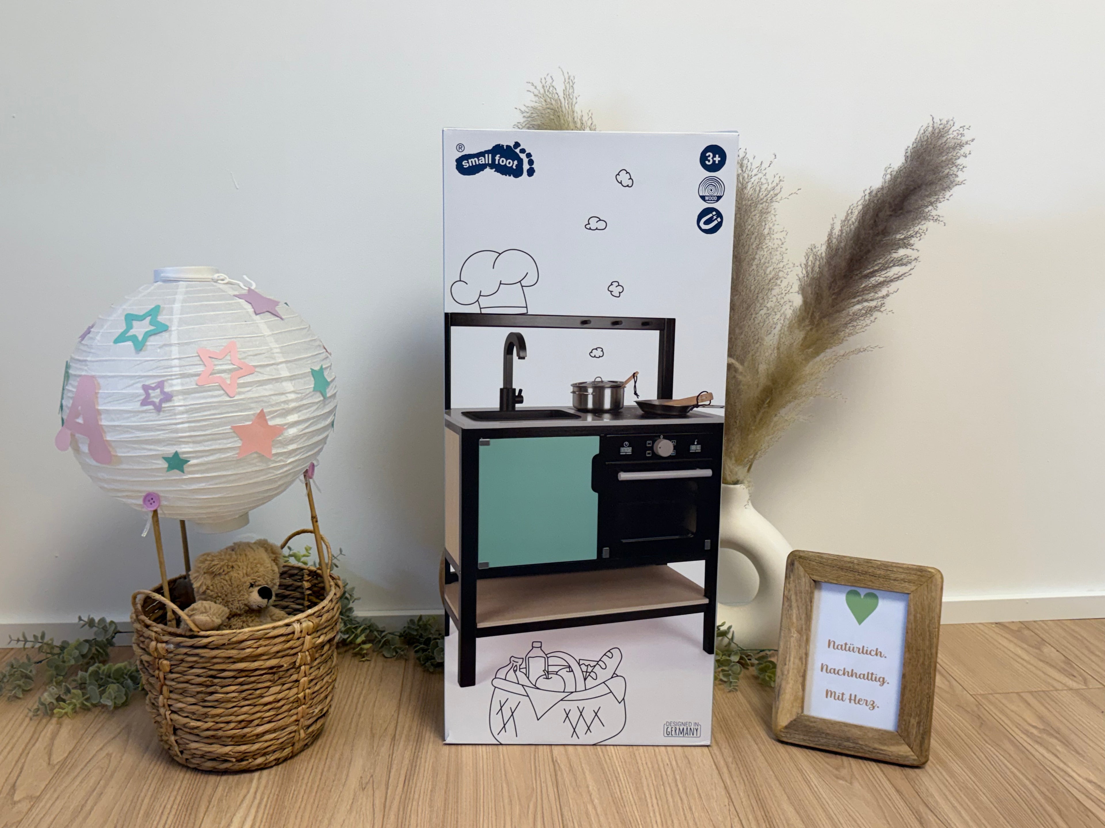 Kinderküche Industrial – moderne Spielküche aus Holz